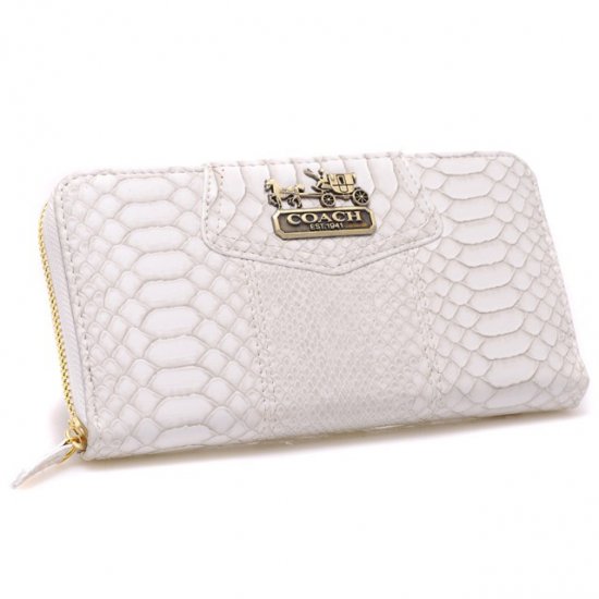Coach Accordion Zip In Croc Embossed Large White Wallets CCN | Coach Outlet Canada